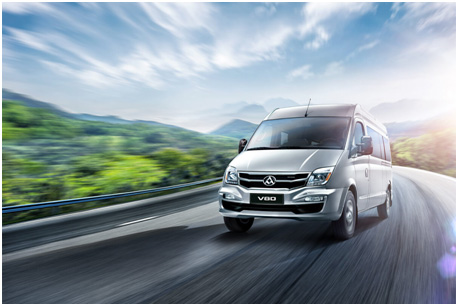 T60汽油版领衔 凯发娱乐k8官网大通携全明星阵容登陆广州车展